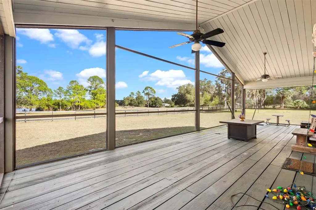 42554 Maggie Jones Road Paisley FL 32767