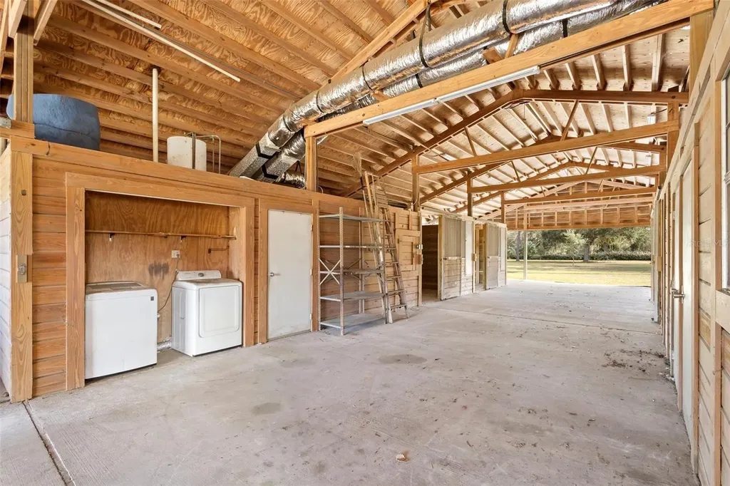 42554 Maggie Jones Road Paisley FL 32767