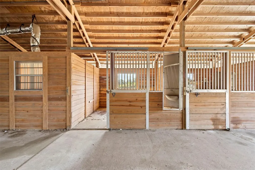 42554 Maggie Jones Road Paisley FL 32767