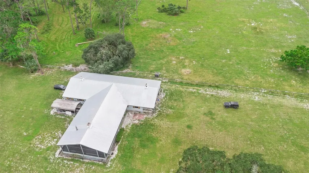 42554 Maggie Jones Road Paisley FL 32767