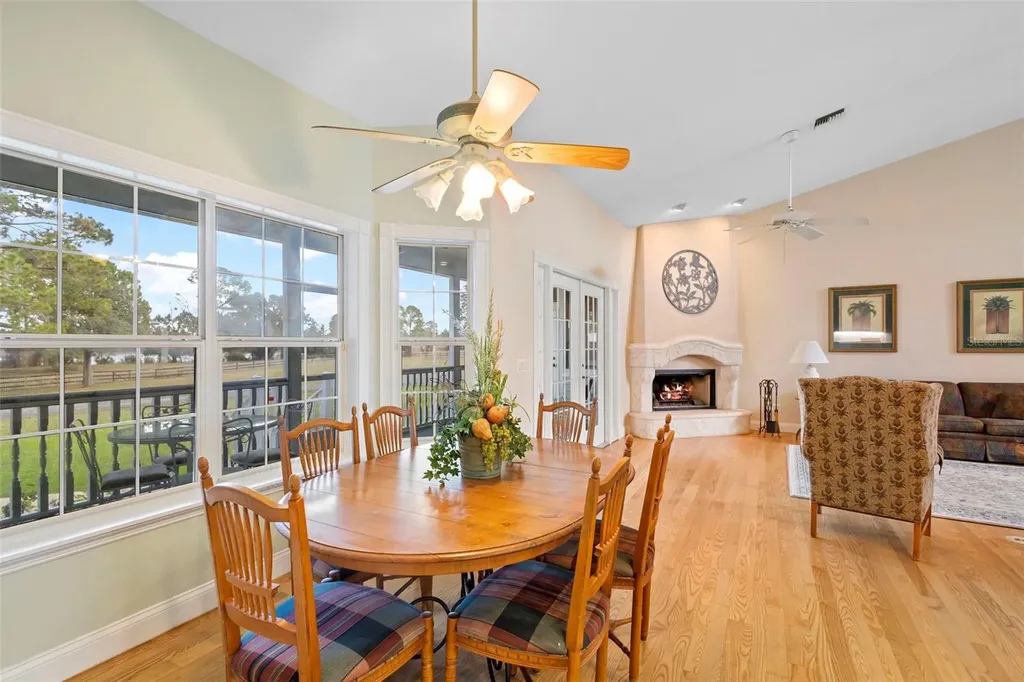 42554 Maggie Jones Road Paisley FL 32767