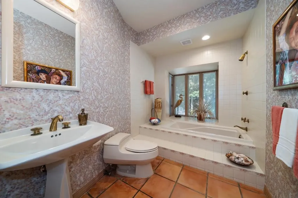 16000 Gulf Boulevard Redington Beach FL 33708