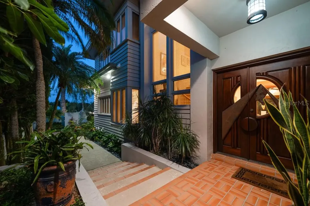 16000 Gulf Boulevard Redington Beach FL 33708