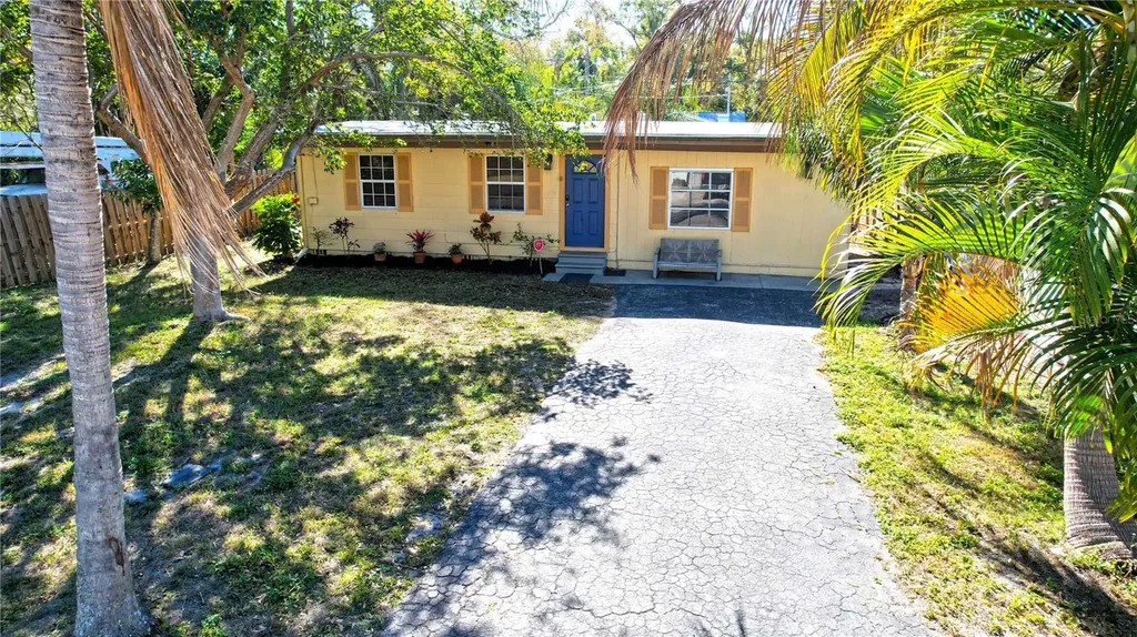 2342 Margaret Street Sarasota FL 34237