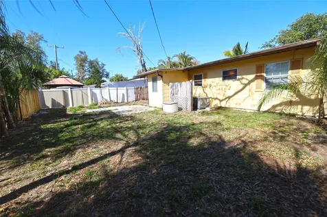 2342 Margaret Street Sarasota FL 34237