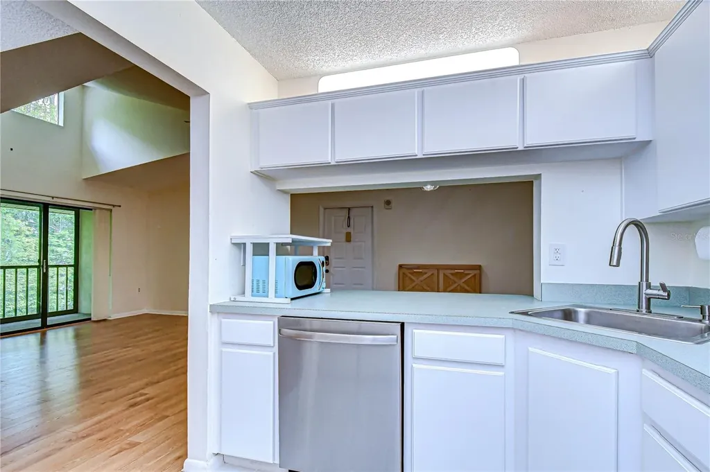 3161 Lake Pine Way S Tarpon Springs FL 34688