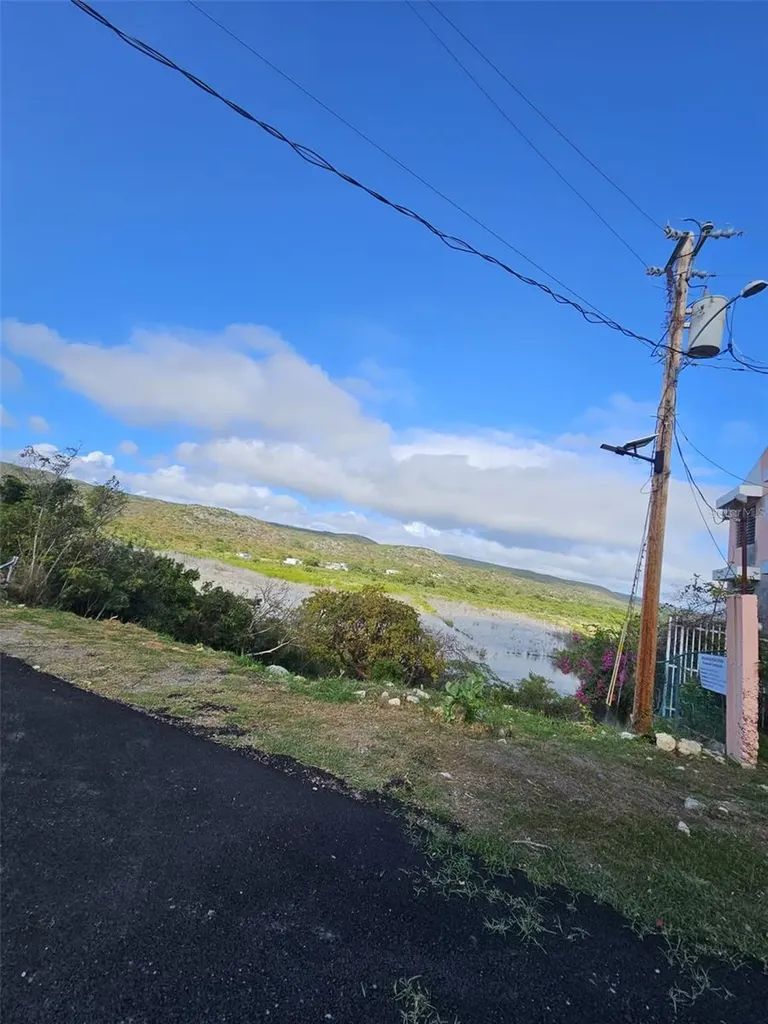 Bo. Carenero 39 Sec. San Jacinto Guanica PR 00653