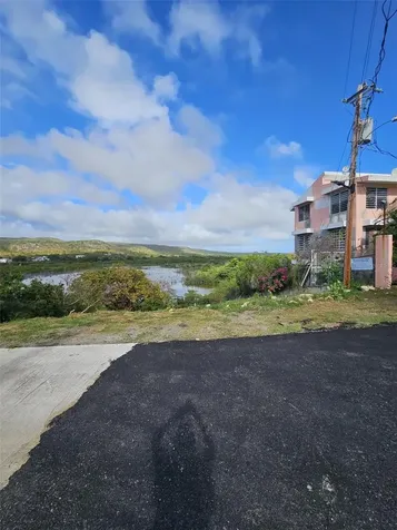 Bo. Carenero 39 Sec. San Jacinto Guanica PR 00653