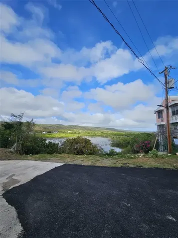 Bo. Carenero 39 Sec. San Jacinto Guanica PR 00653