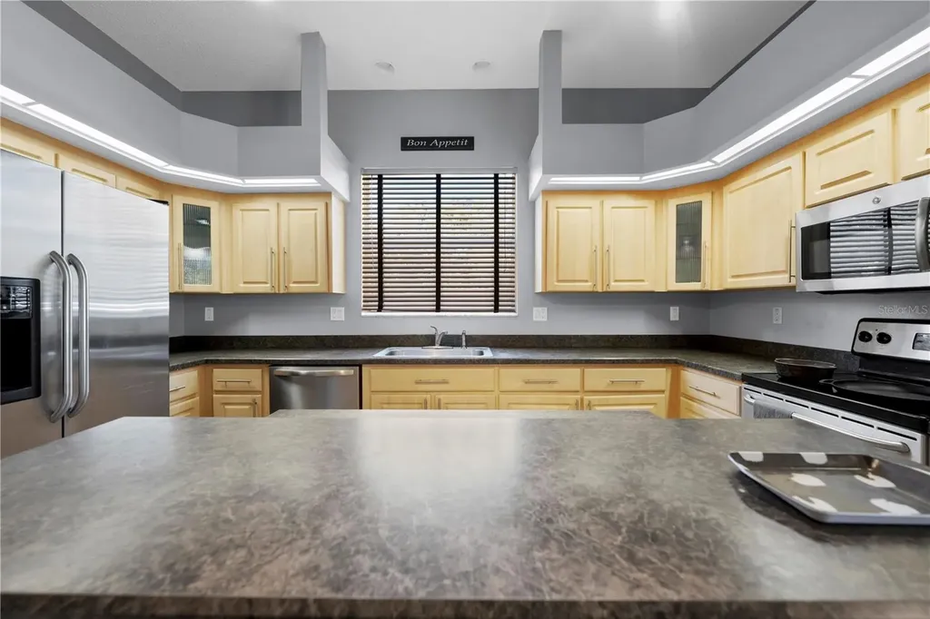 5123 Shorewood Drive Dade City FL 33523