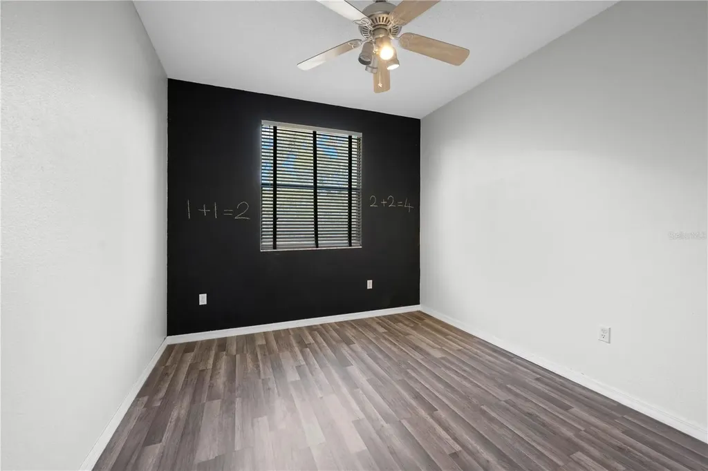 5123 Shorewood Drive Dade City FL 33523