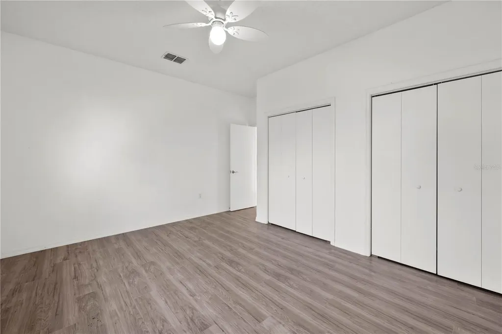 5123 Shorewood Drive Dade City FL 33523