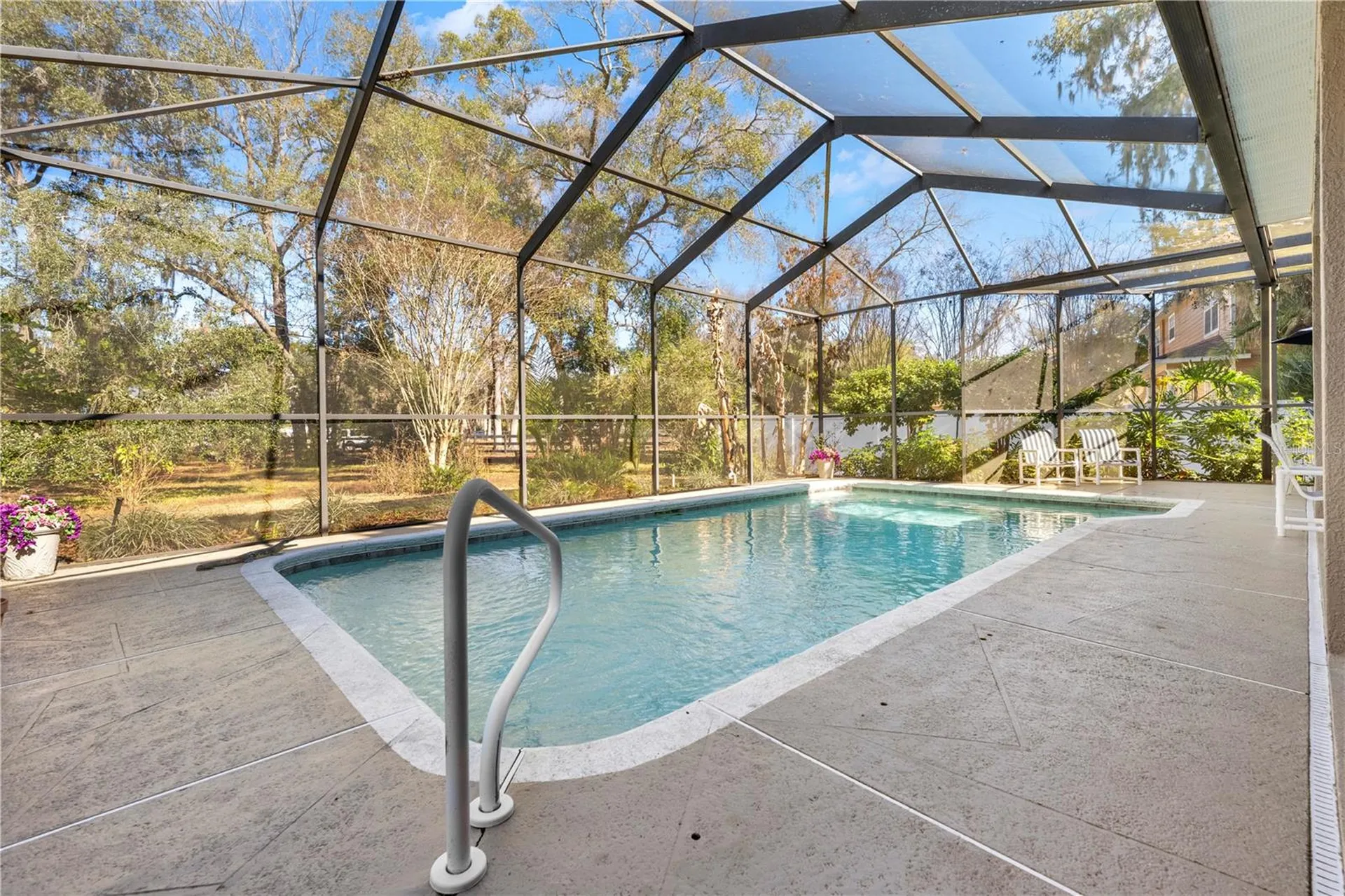 5123 Shorewood Drive Dade City FL 33523