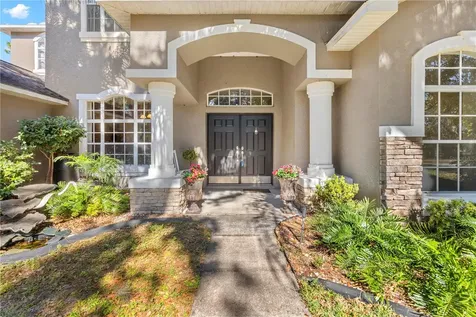5123 Shorewood Drive Dade City FL 33523