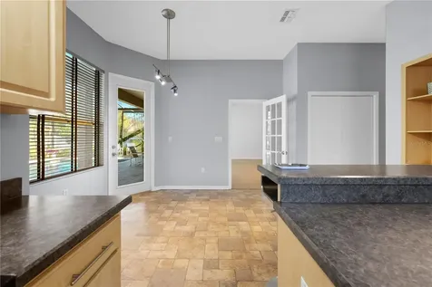 5123 Shorewood Drive Dade City FL 33523