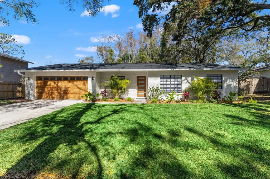 4205 Northwind Lane Tampa FL 33624