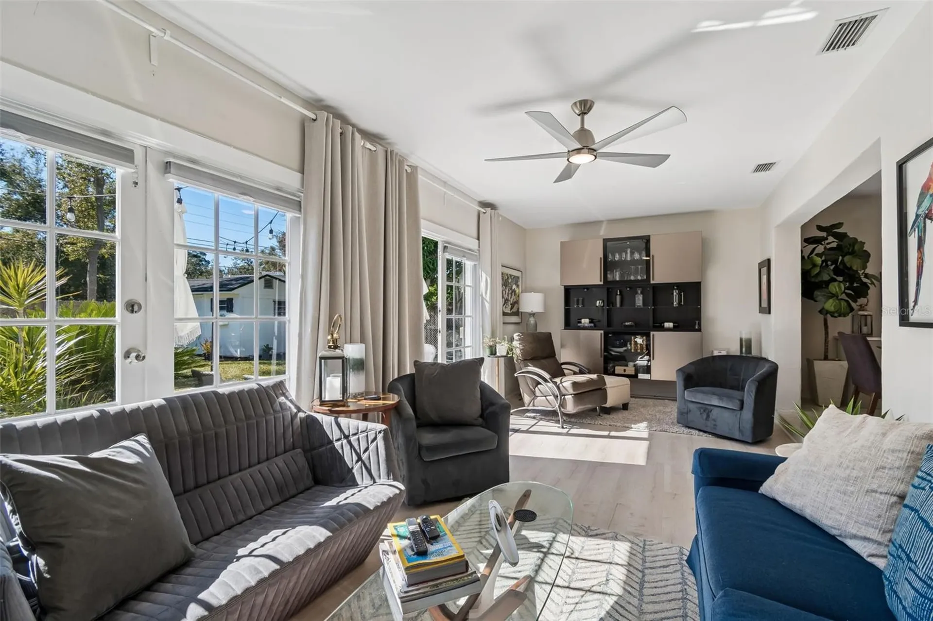 2000 Serpentine Circle S St Petersburg FL 33712