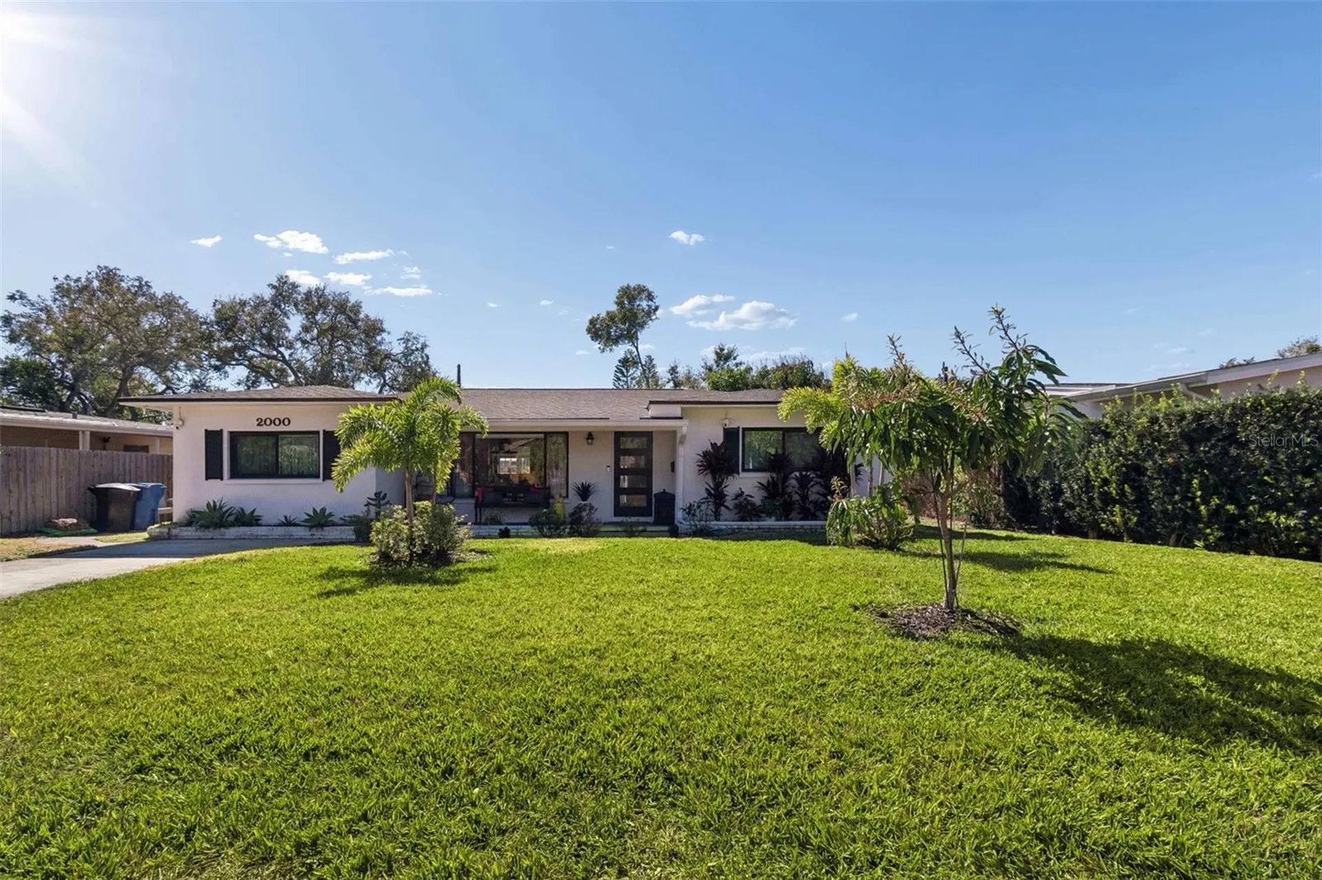 2000 Serpentine Circle S St Petersburg FL 33712