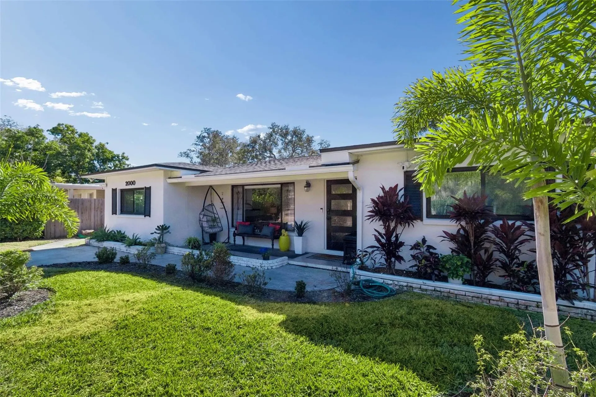 2000 Serpentine Circle S St Petersburg FL 33712