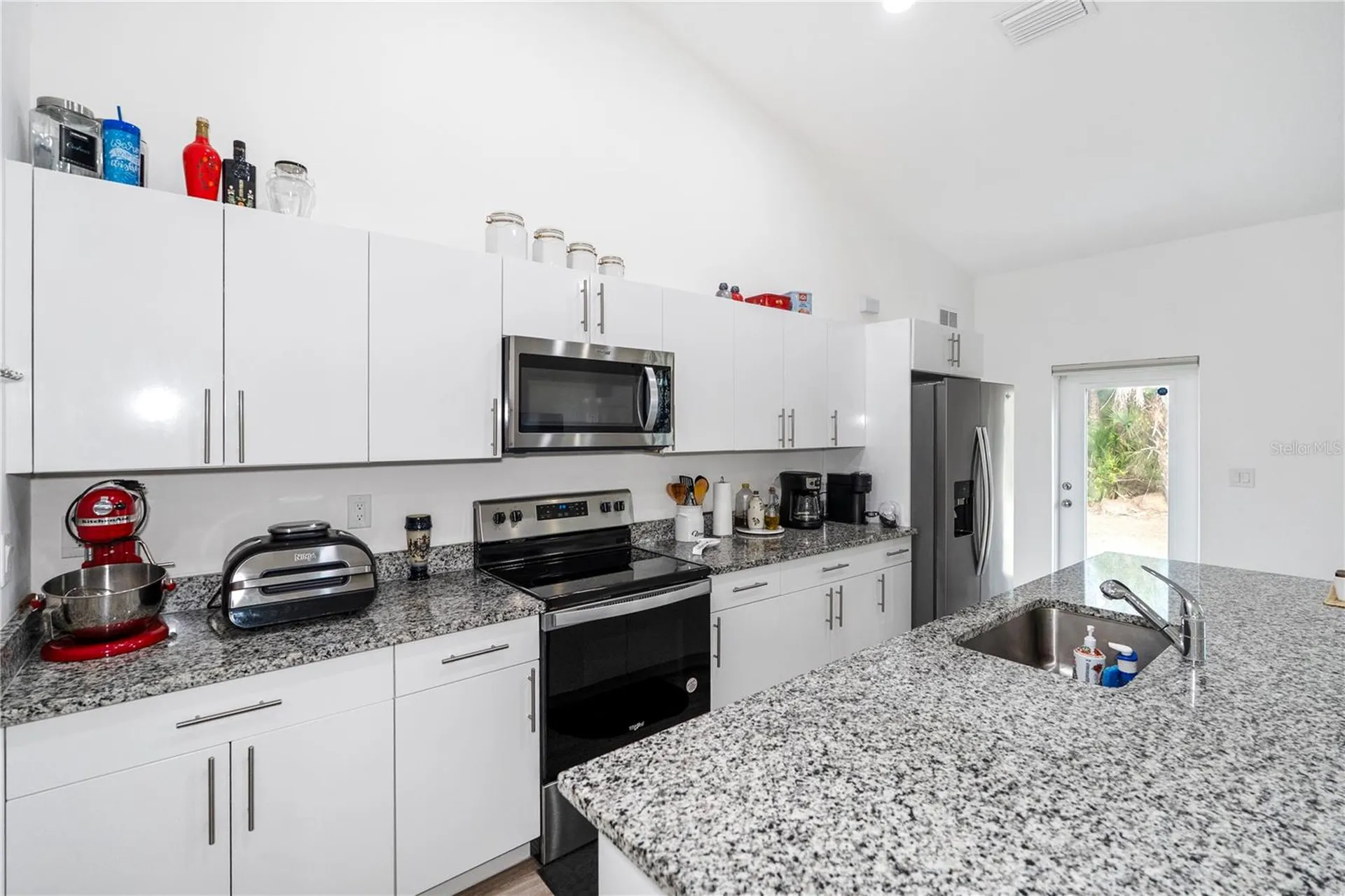 8031 Sandy Circle Labelle FL 33935