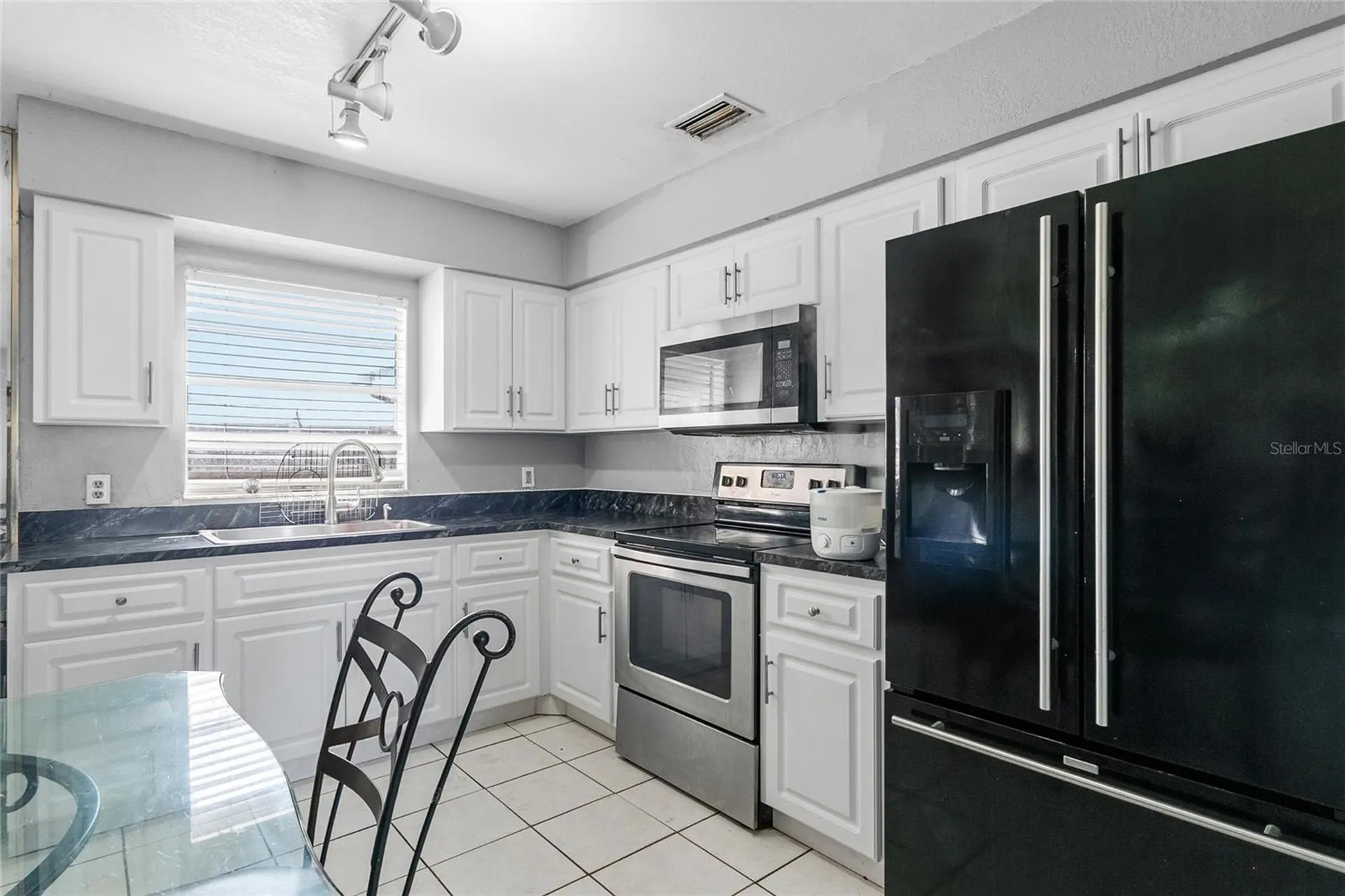 230 Roosevelt Square Oviedo FL 32765