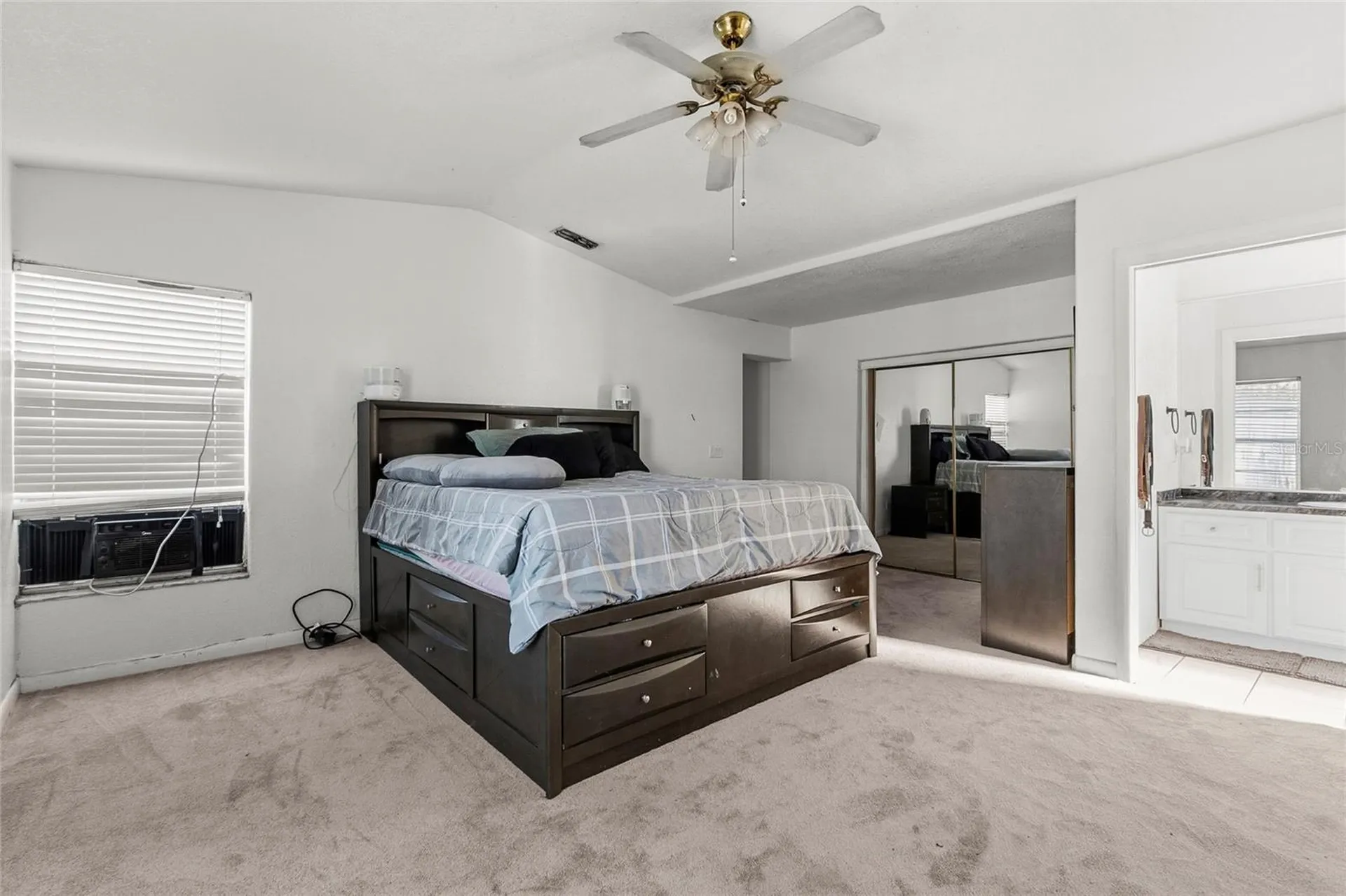 230 Roosevelt Square Oviedo FL 32765