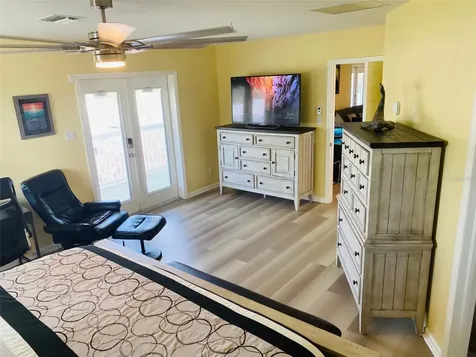 1826 58th Street S Gulfport FL 33707