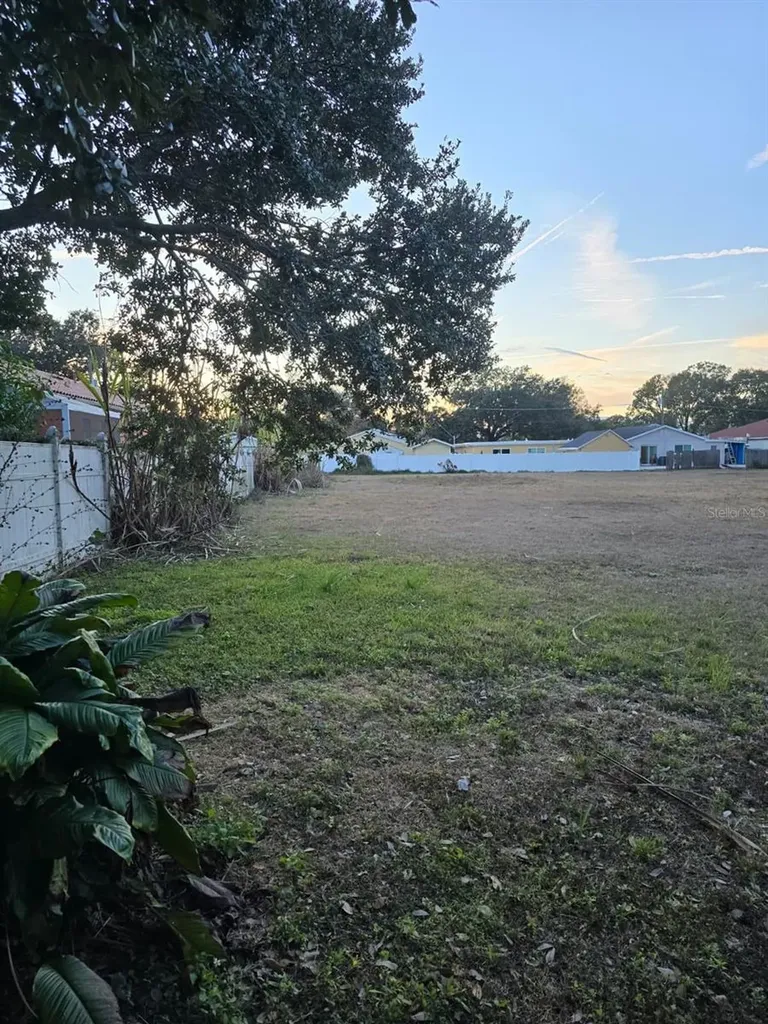 5625 Rosemont Avenue Tampa FL 33614
