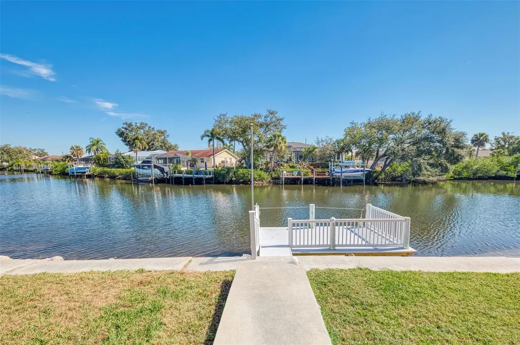602 Portia Street N Nokomis FL 34275