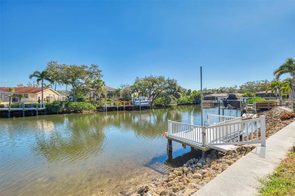 602 Portia Street N Nokomis FL 34275