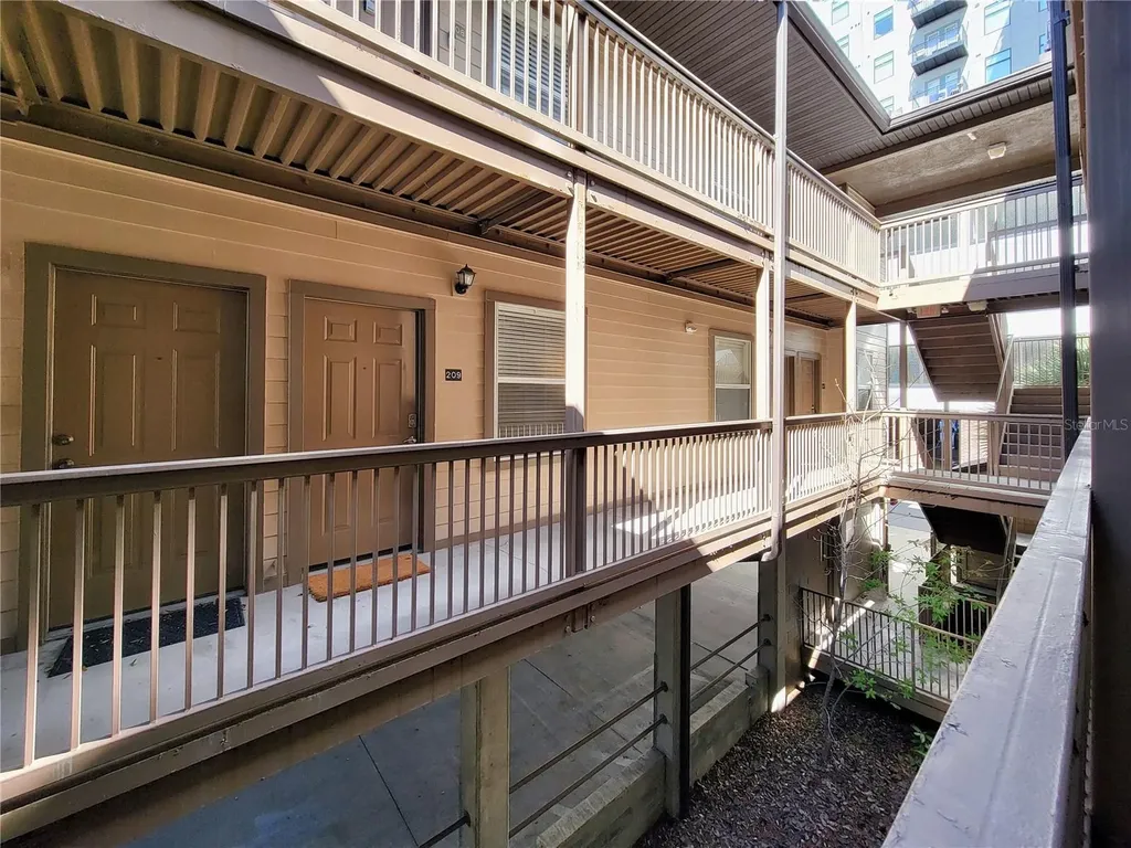 1220 SW 1st Avenue Gainesville FL 32601