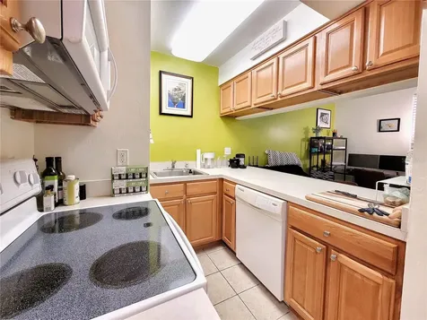1220 SW 1st Avenue Gainesville FL 32601