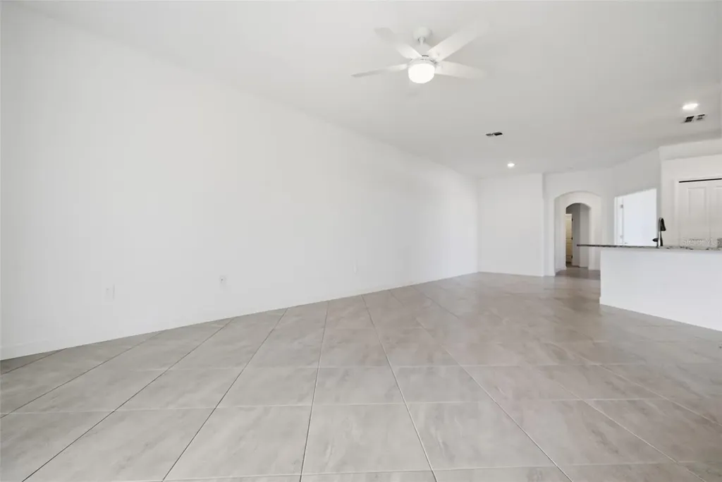 15942 Clear Skies Place Bradenton FL 34211