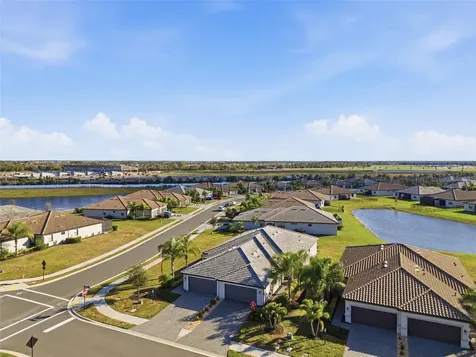 15942 Clear Skies Place Bradenton FL 34211