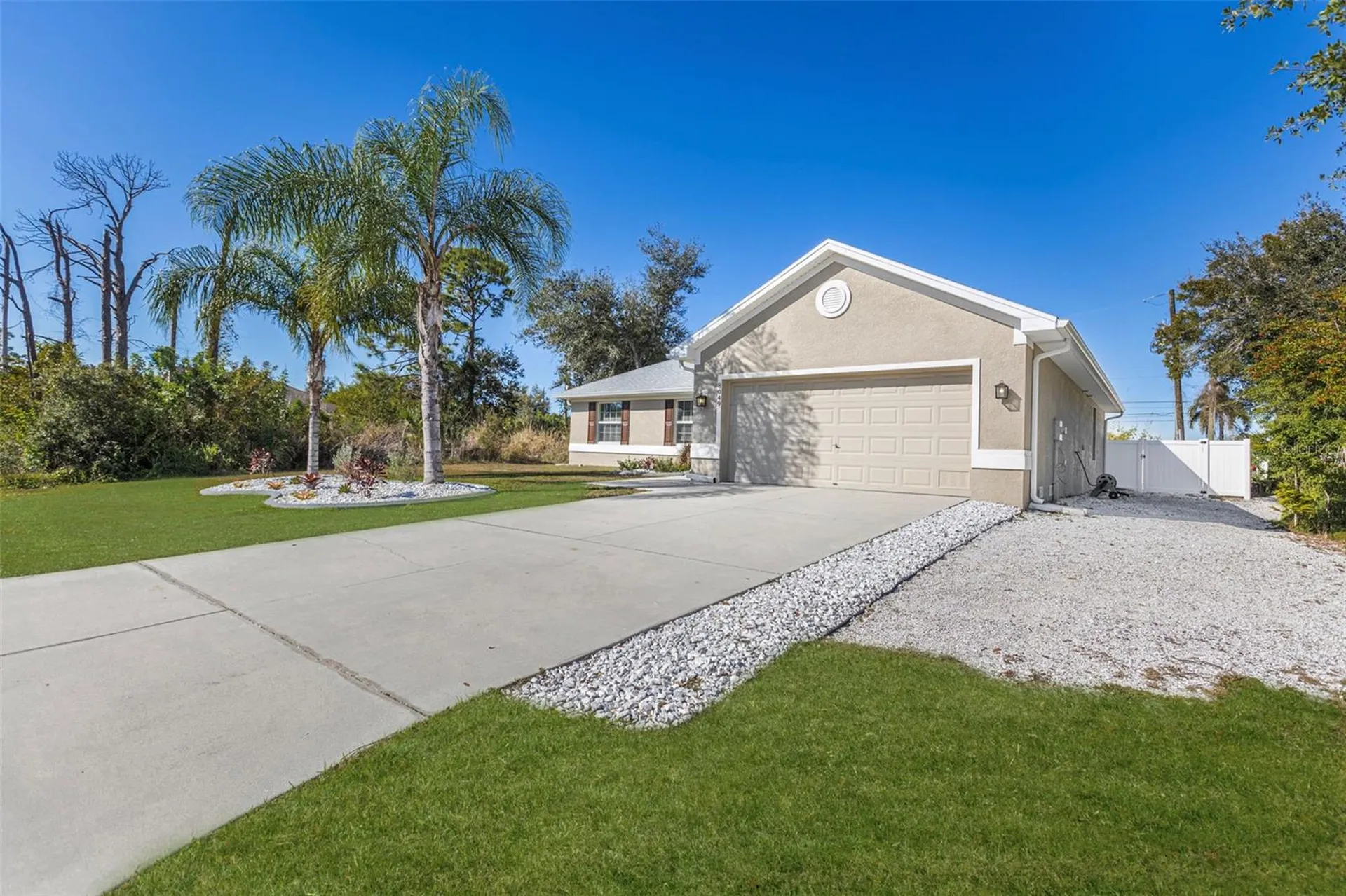 8049 Dimstead Street Port Charlotte FL 33981