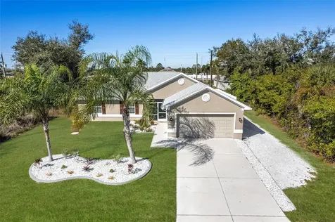 8049 Dimstead Street Port Charlotte FL 33981