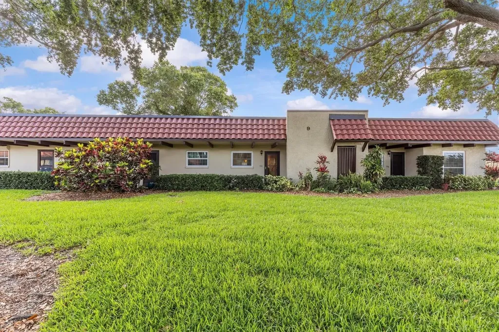 1701 Pinehurst Road Dunedin FL 34698