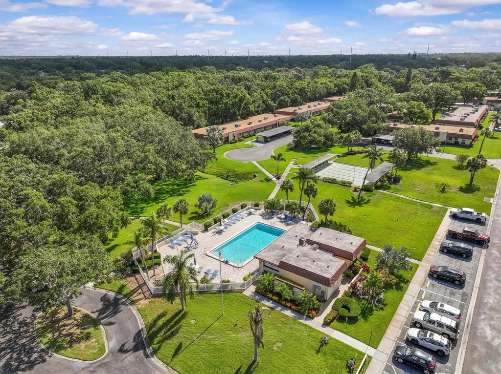 1701 Pinehurst Road Dunedin FL 34698