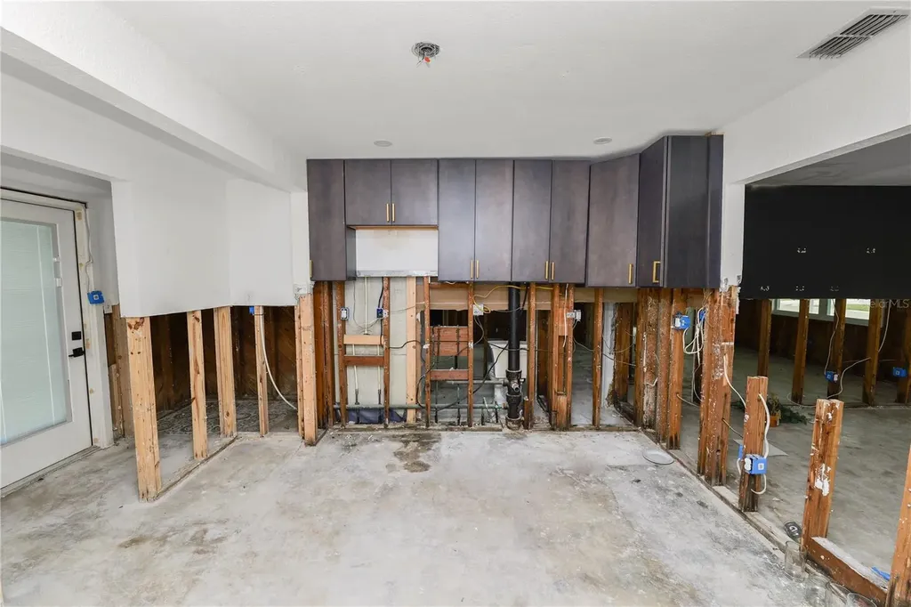 8100 Overlook Place NE St Petersburg FL 33702