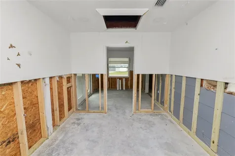 8100 Overlook Place NE St Petersburg FL 33702