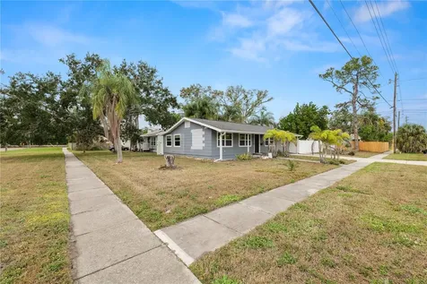 8100 Overlook Place NE St Petersburg FL 33702