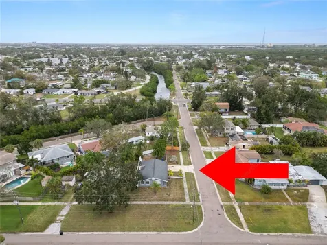 8100 Overlook Place NE St Petersburg FL 33702