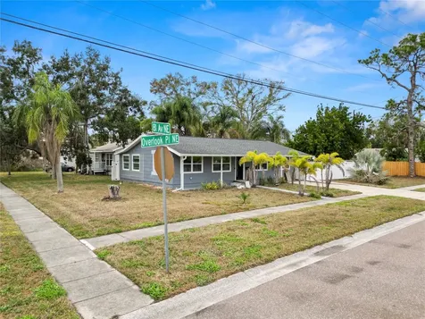 8100 Overlook Place NE St Petersburg FL 33702