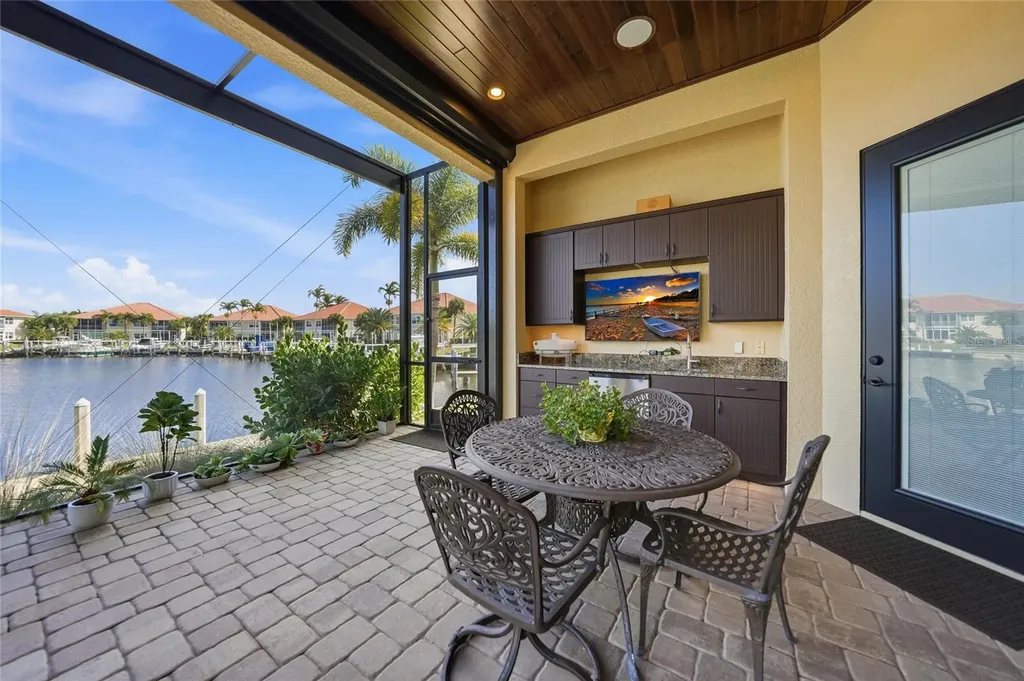 166 Hibiscus Drive Punta Gorda FL 33950