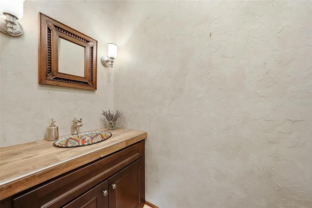 166 Hibiscus Drive Punta Gorda FL 33950