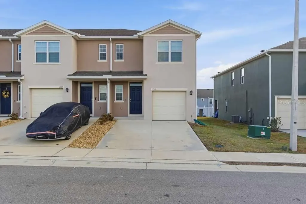 1727 Wooden Street Davenport FL 33837