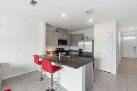 1727 Wooden Street Davenport FL 33837