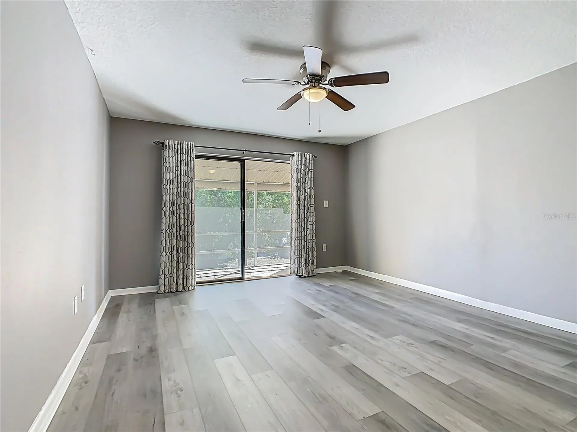 130 E Johnson Avenue Lake Wales FL 33853