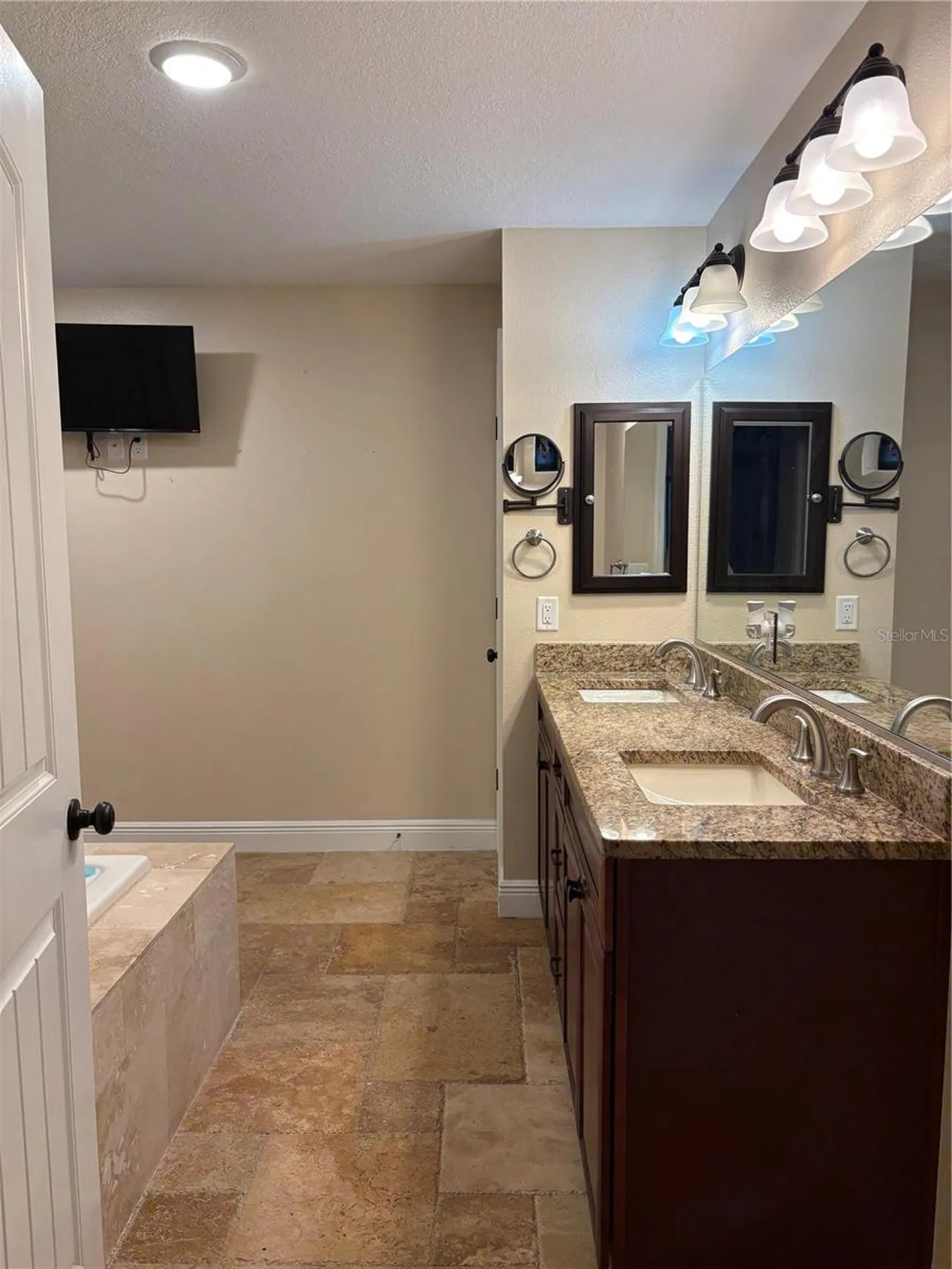 9336 SE 152nd Place Summerfield FL 34491