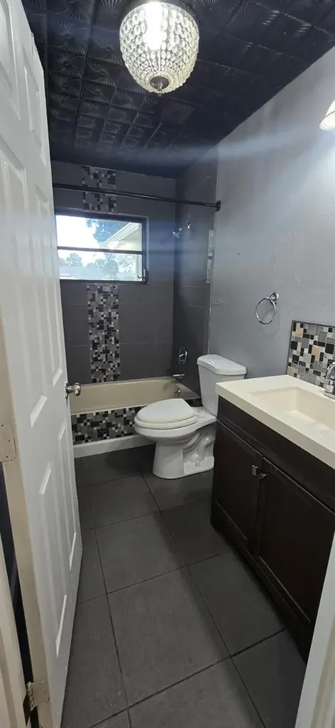 1174 Victoria Avenue Port Charlotte FL 33948